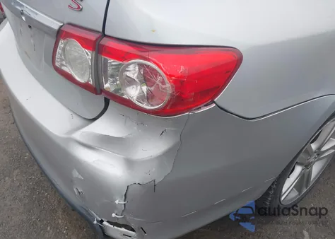 2013 Toyota Corolla S z USA, uszkodzony, nr VIN 2T1BU4EE9DC076613